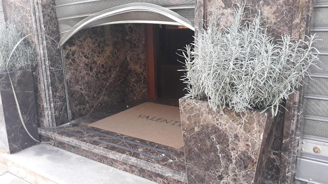 Colpo grosso in gioielleria: la verità nelle immagini delle telecamere
