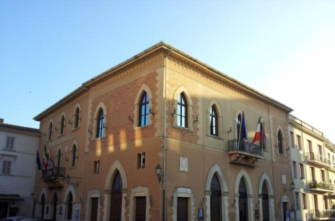 Monte S.G.C., il Comune cerca funzionario tecnico e comandante della Municipale