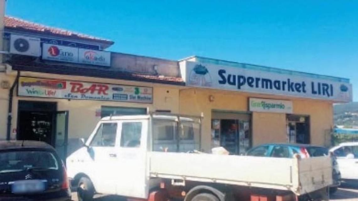 Sora, banda del buco in azione in tre attività commerciali: ingente il bottino