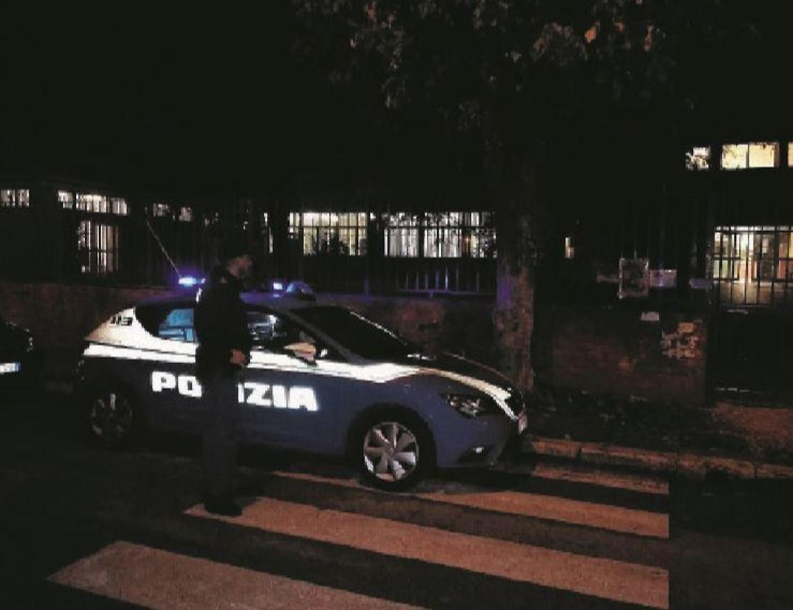 Furto nella notte: scuola nel mirino dei ladri. Danni e bottino ingente