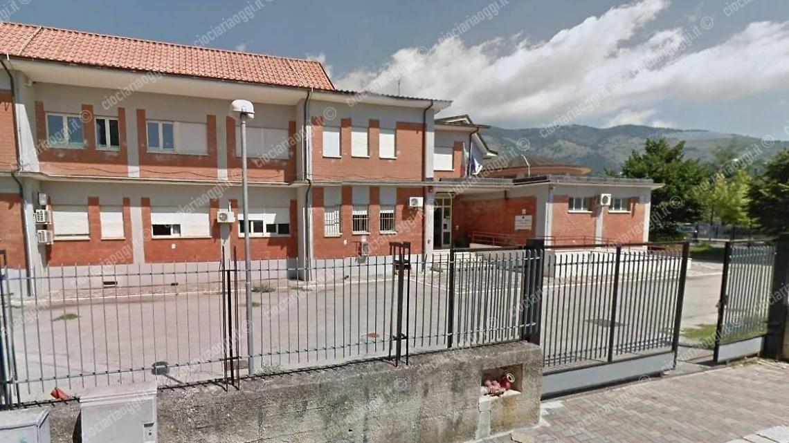 Piedimonte, furto nella scuola media: rubati computer, tablet e soldi