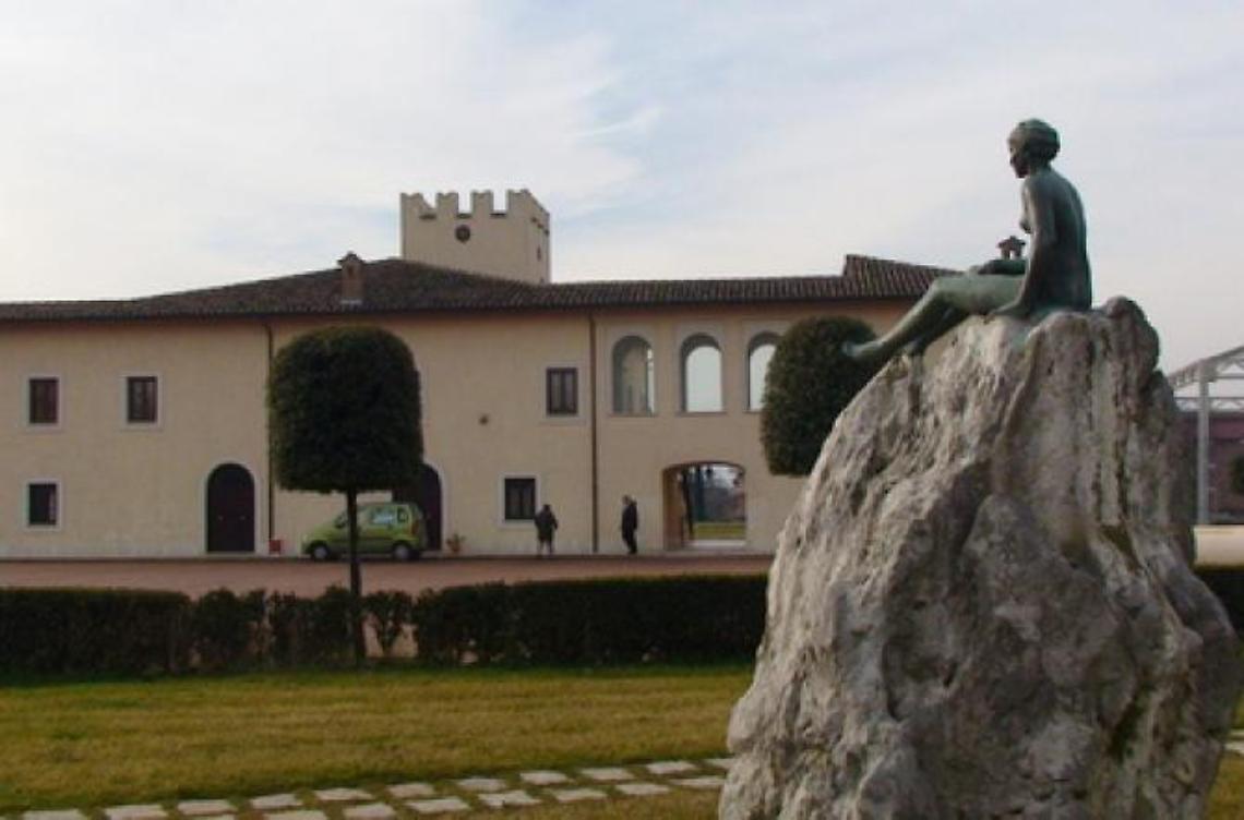 Rapinatore e violentatore: egiziano arrestato alla Villa comunale