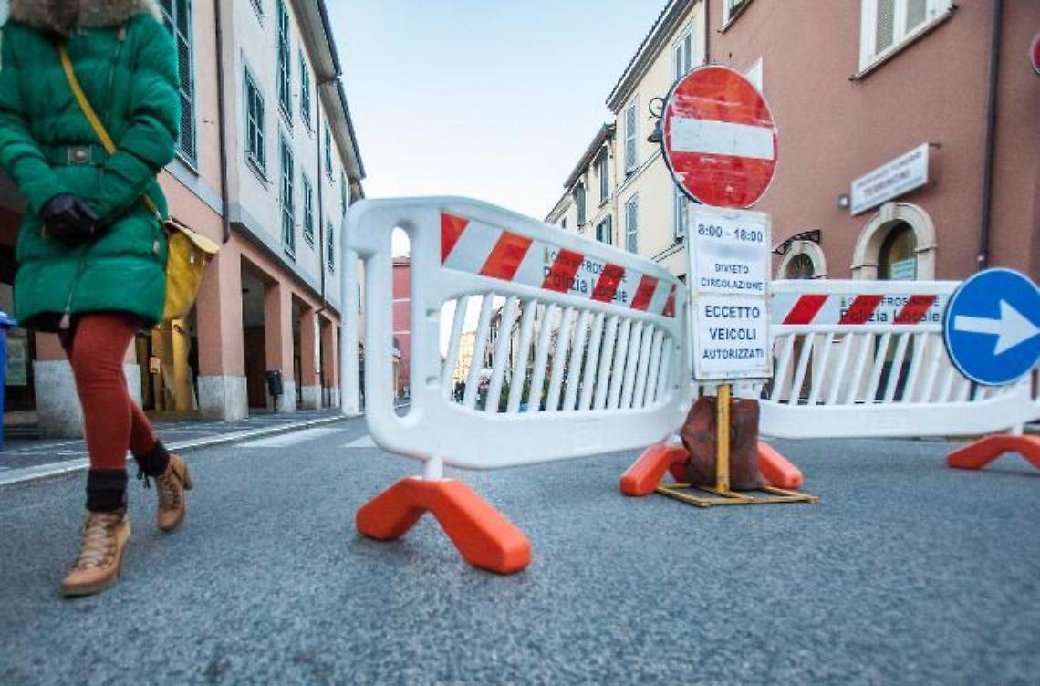 Frosinone, smog alle stelle. Blocco delle auto, domani si replica