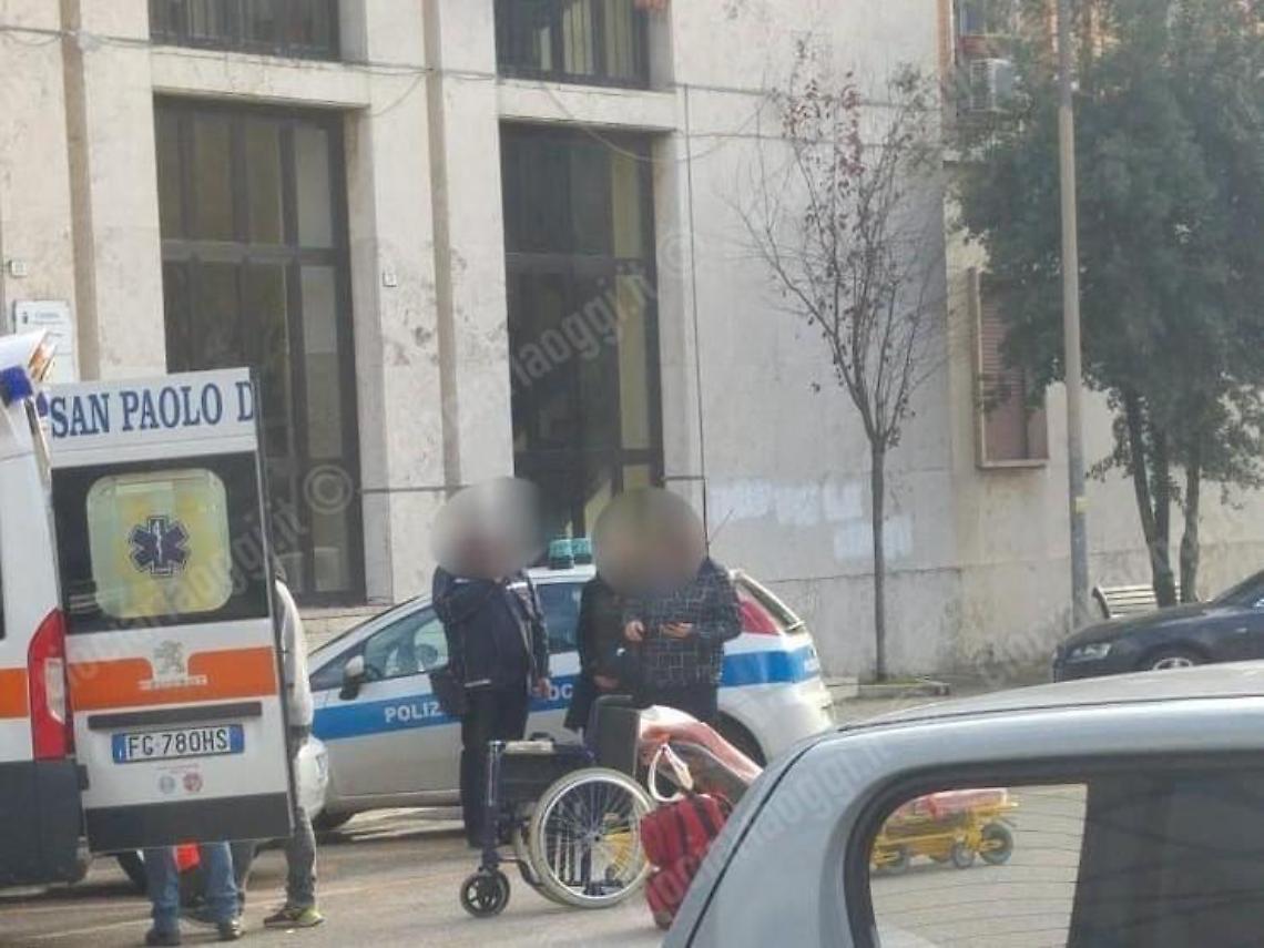 Disabile multata accusa un malore davanti al figlio: necessaria l'ambulanza