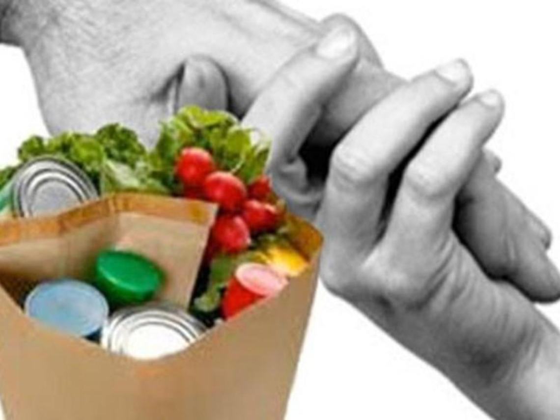 Distribuzione di generi alimentari alle famiglie bisognose, ecco quando