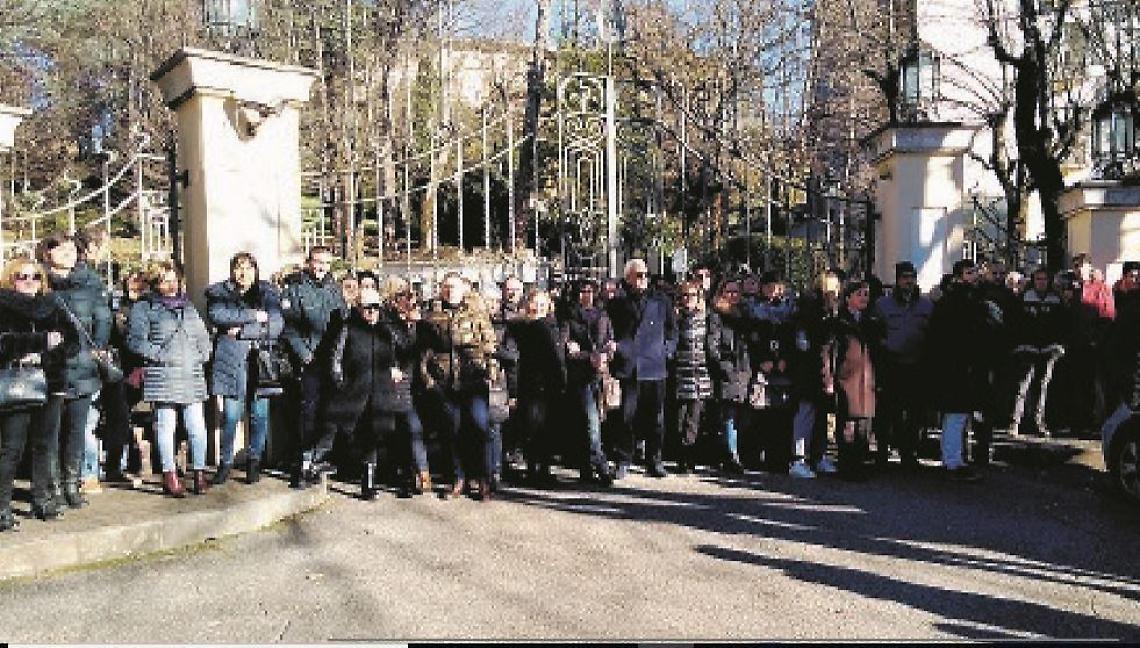 Grand Hotel Palazzo della Fonte: bloccati il curatore e il fabbro. Per ora