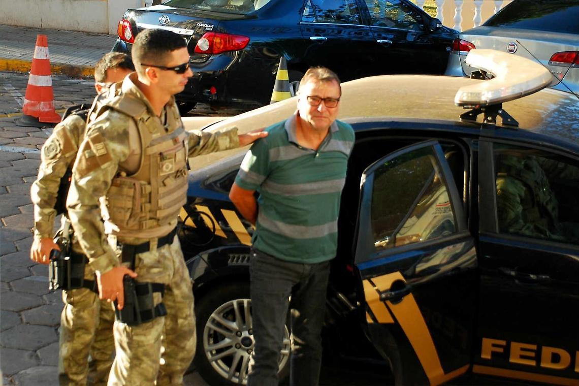 Battisti, evaso dal carcere di Frosinone nel 1981. La compagna: non so dove sia