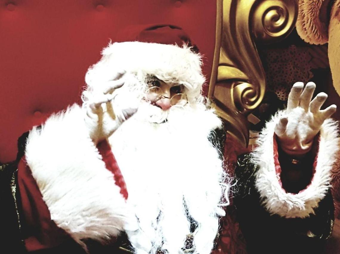 “Il Borgo di Babbo Natale” stupisce tutti: migliaia i visitatori