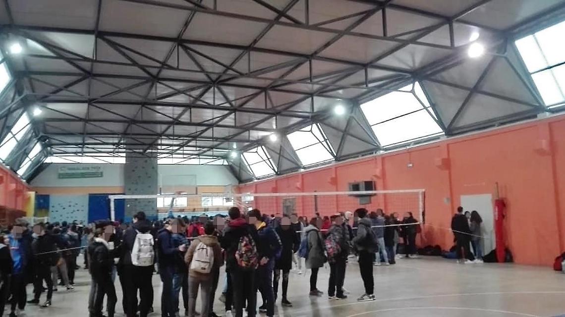 Scuole, grande freddo in Ciociaria. Scatta la protesta degli studenti