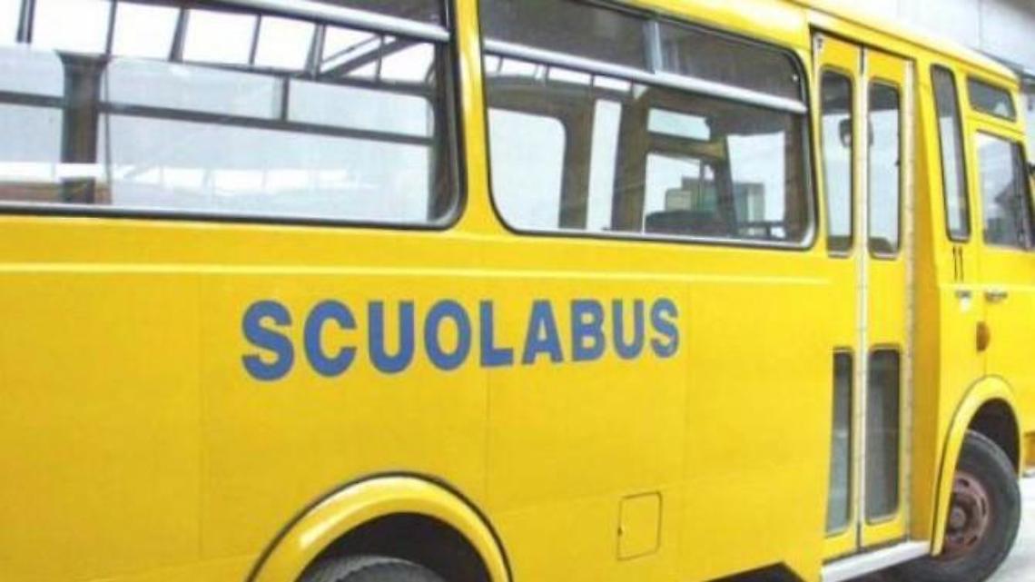 Servizio scuolabus, lavoratori in sciopero: senza stipendio da mesi
