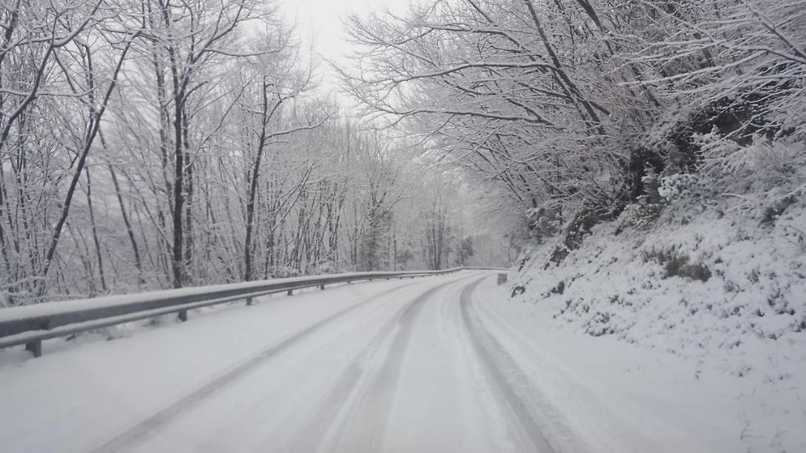Allerta meteo: torna il maltempo, da domani neve a bassa quota