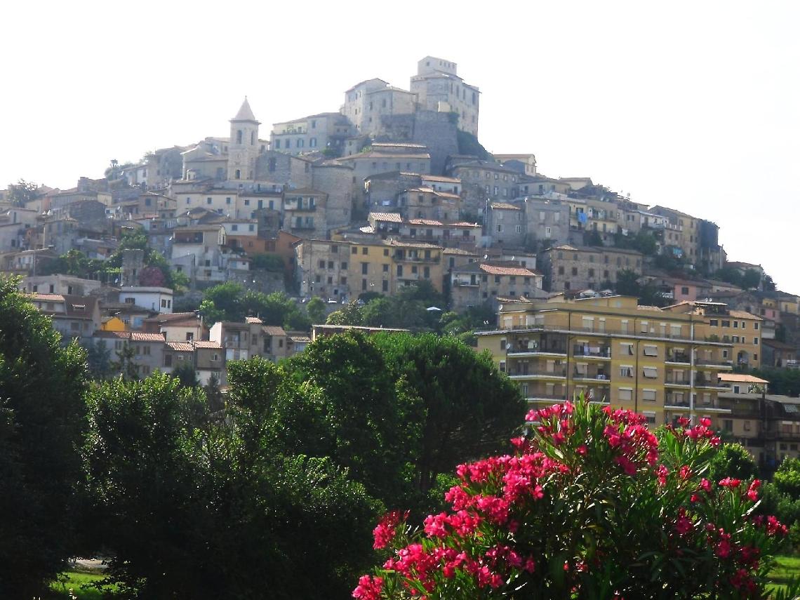 Ceccano, il dialetto che...divide. Doppia manifestazione e molto malumore
