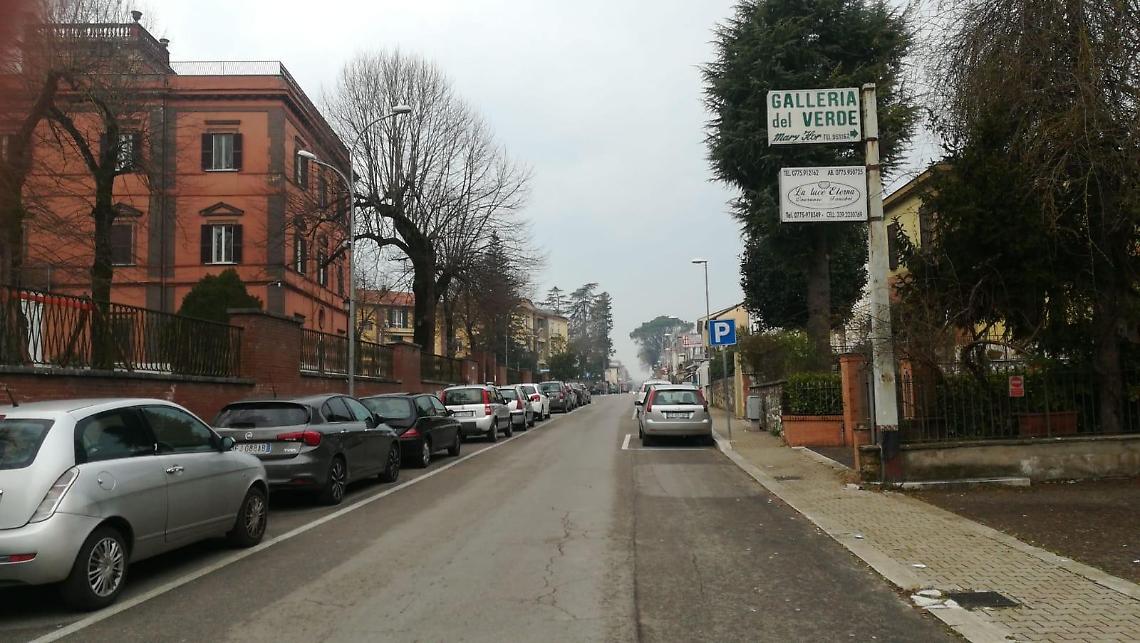 Tutti a messa. E i ladri fanno razzia nelle case: torna la banda dell'Audi