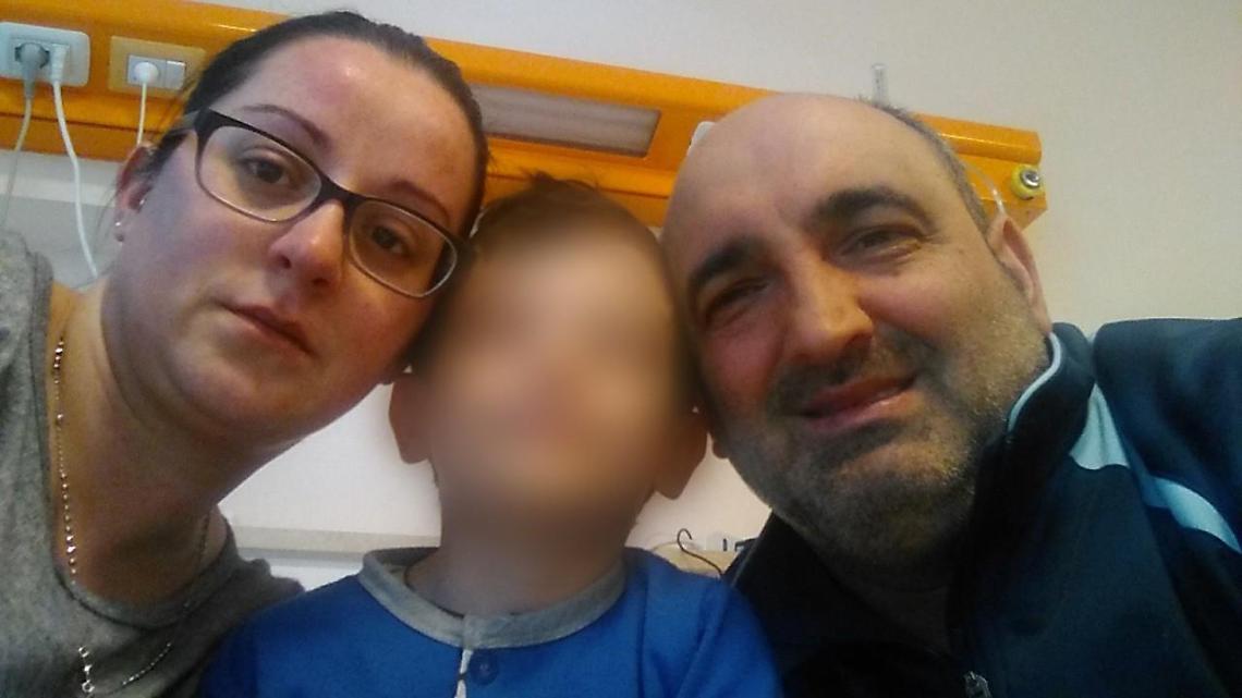 Il quinto compleanno, poi l'inferno. E la morte sul viso: "Serve un cuore nuovo"