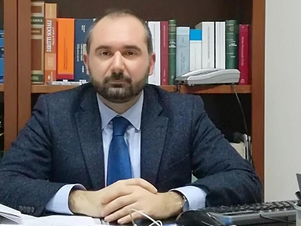 Furto di identità online: è previsto il risarcimento? L'avvocato risponde