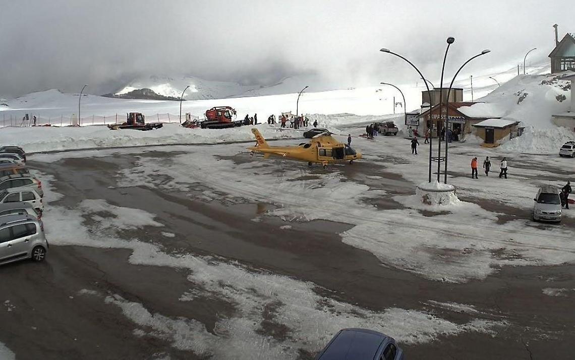 Malore e grande paura a Campo Catino: studentessa si accascia sulla neve