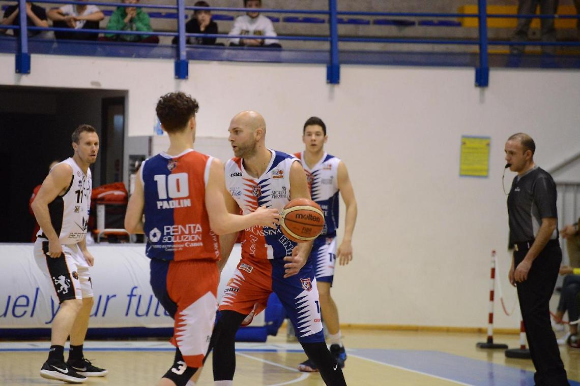 Cassino cade sotto i colpi di Alibegovic