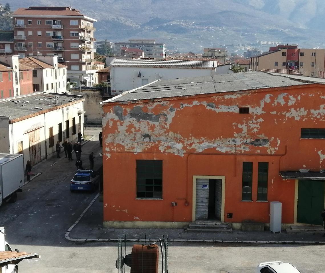 Sora, mattatoio sgomberato dalla polizia: scattano i sigilli.
