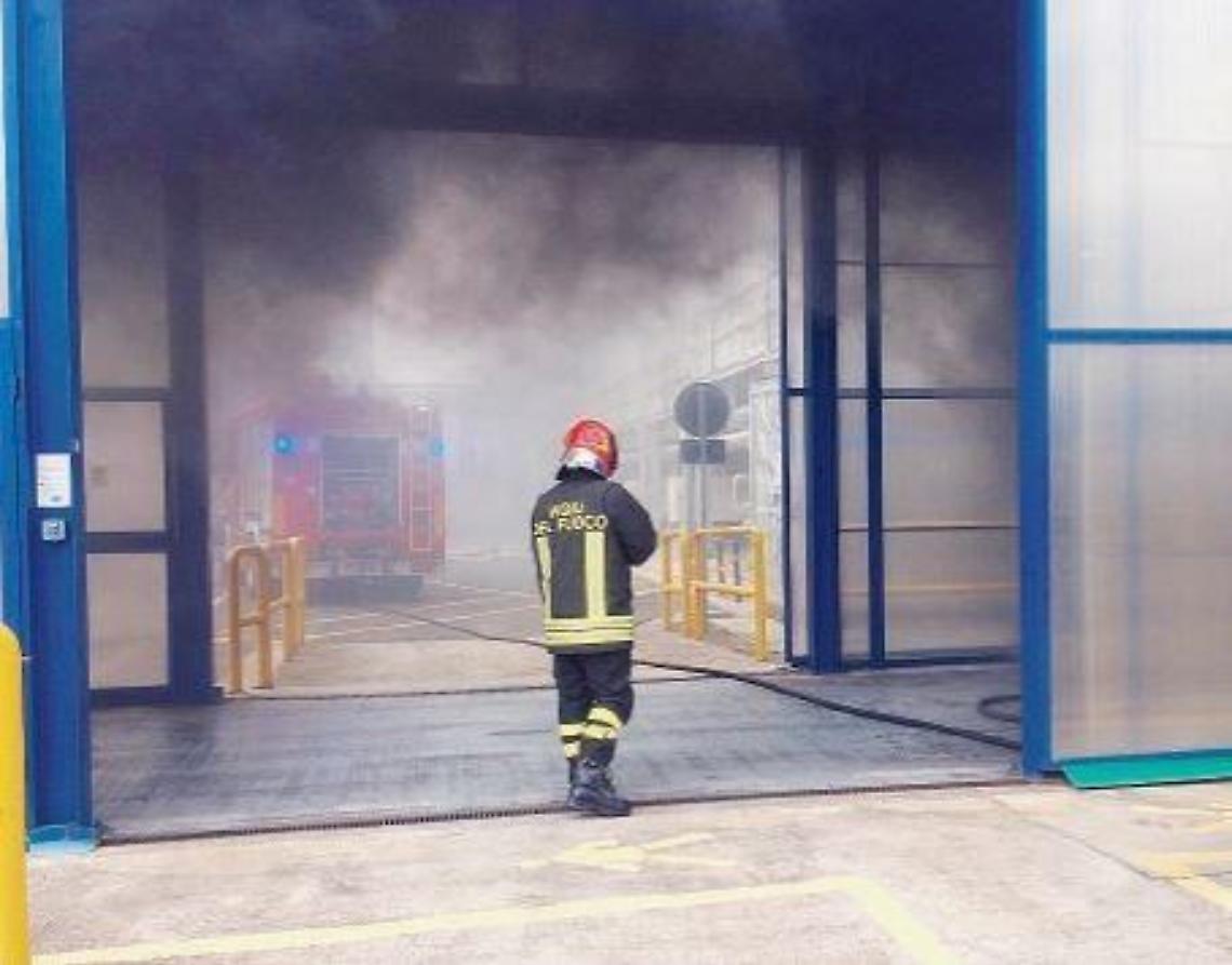 Incendio alla Plastipak: la produzione non può ripartire