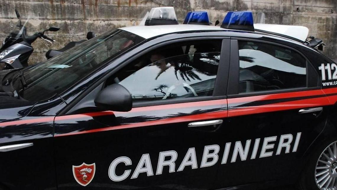 Non vuole restituire l'auto alla sua ex: 26enne denunciato