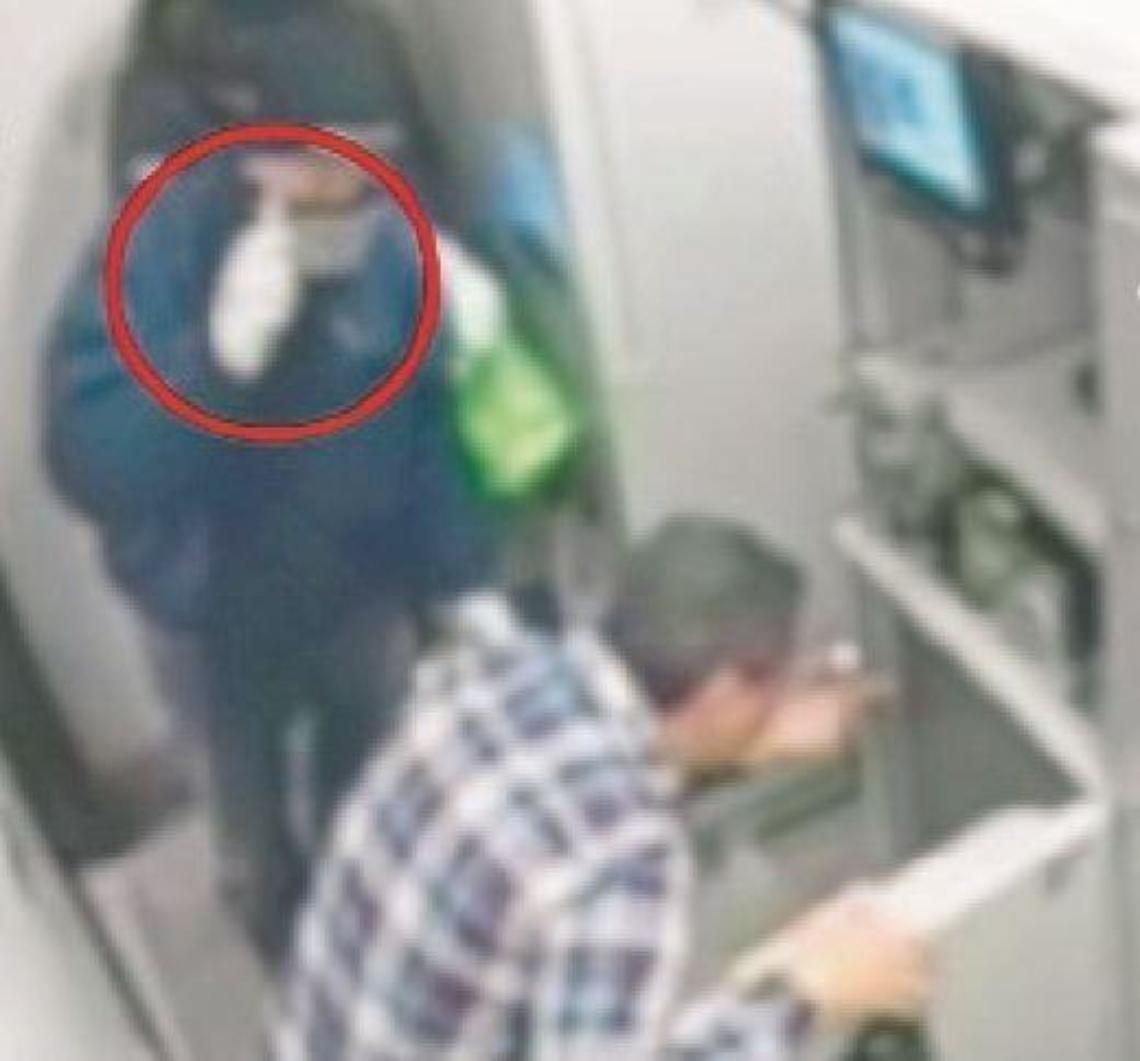 Banca svaligiata, colgo grosso grazie al vigilante infedele