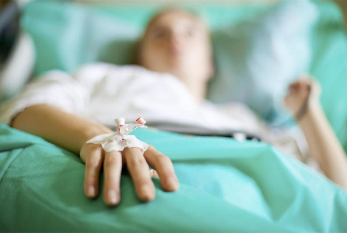 Pasqua in ospedale: la operano ma 'dimenticano' una pinza nel suo addome