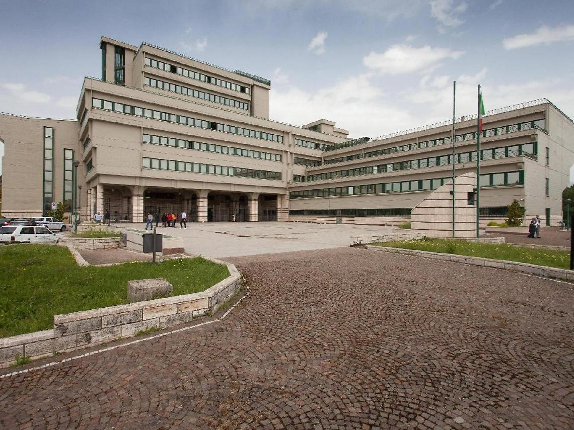 Motorizzazione, patenti facili: due processi dal gup con 96 imputati