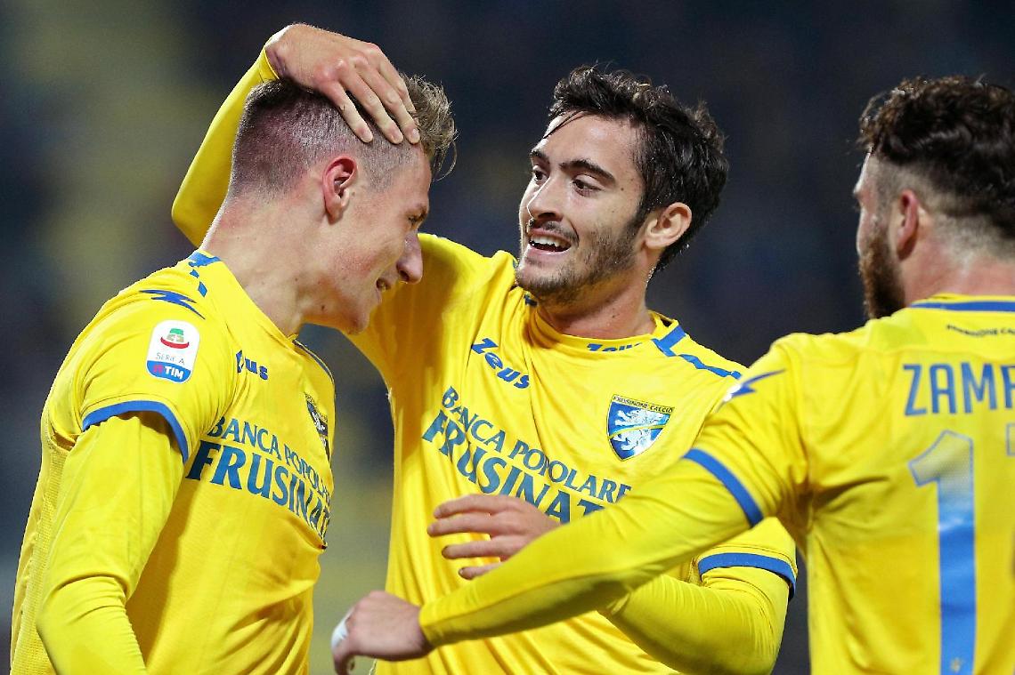 Frosinone, testa al Milan. Intanto si chiude la querelle Palermo