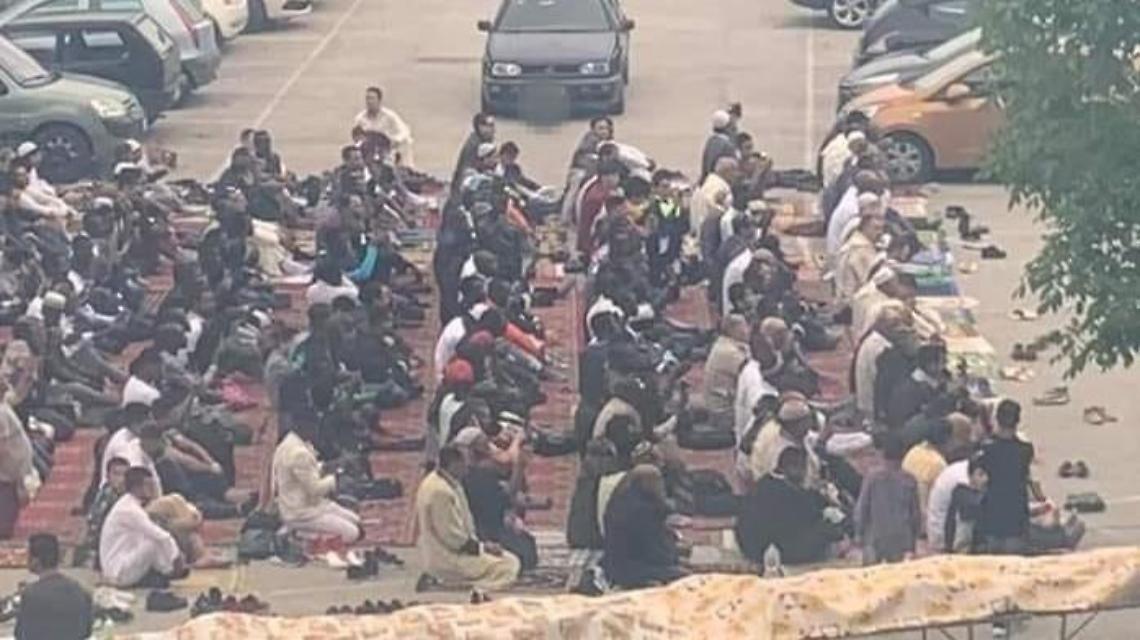 Musulmani in preghiera all'ombra di Montecassino: polemiche in città