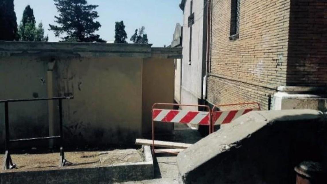 Sora, cimitero danneggiato dal vento: partono i lavori per riparare i danni
