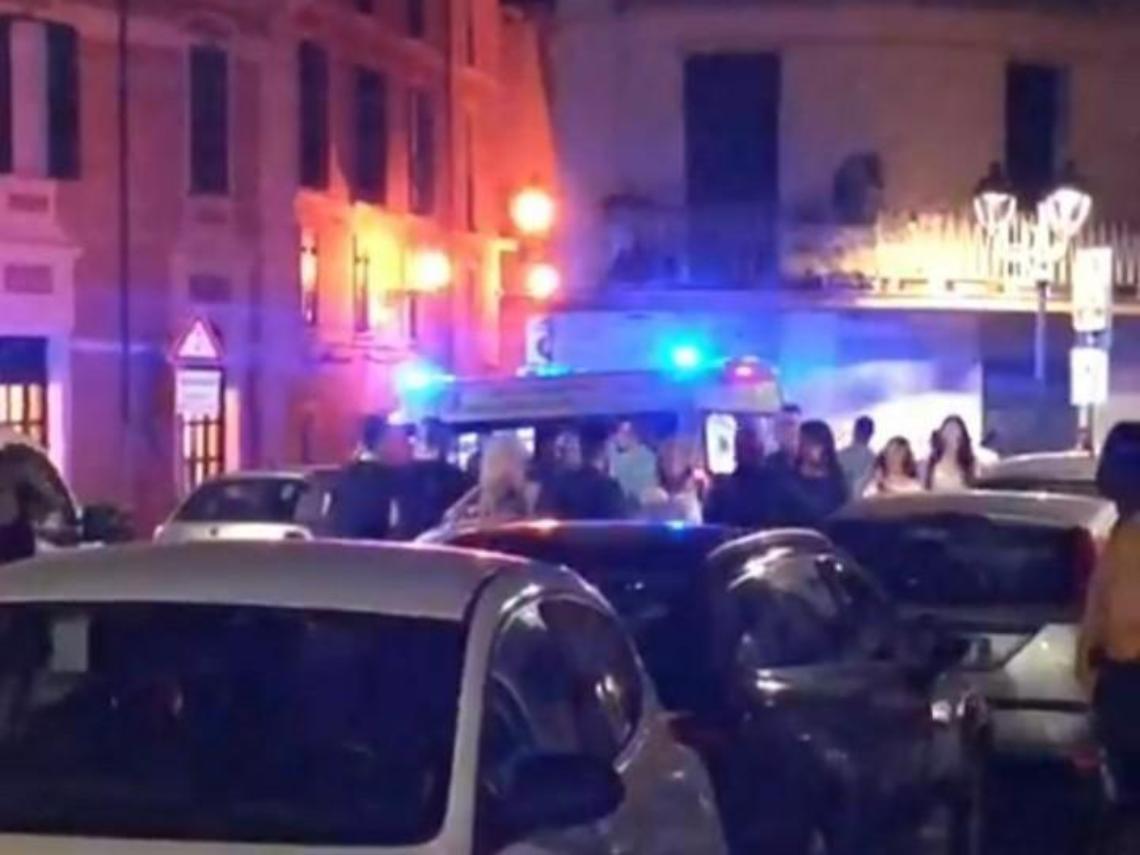 Movida violenta: botte da orbi tra giovani, un ferito e fuggi fuggi generale