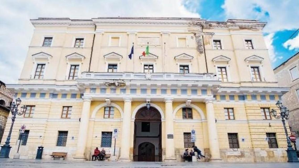 Alatri, Comunali 2002: il trionfo di Morini. Doccia fredda per Magliocca