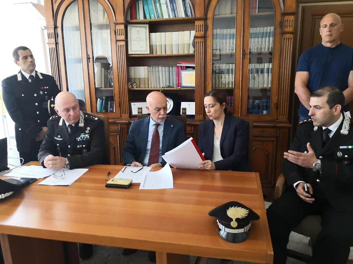 Scuole saccheggiate: centinaia di furti di pc, presi i "ladri di cultura"