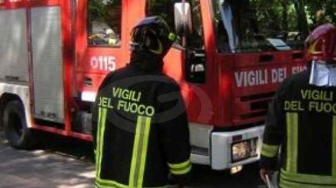 Caldo torrido, torna l'allarme incendi estivi: tante le chiamate ai vigili