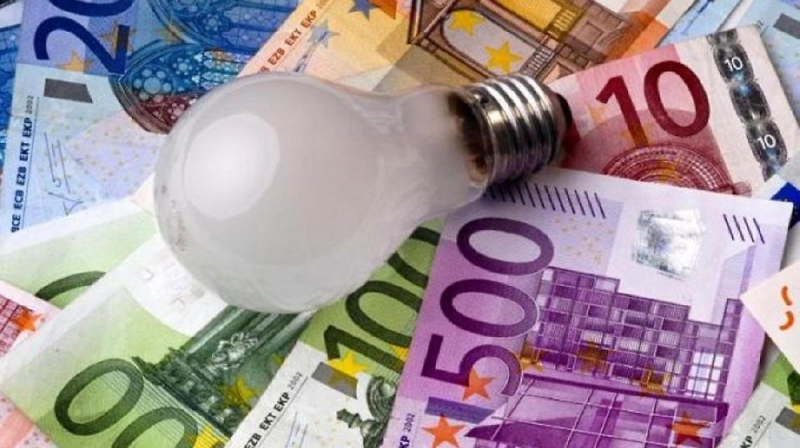 Luglio è il mese dei rincari: aumenti a raffica per i consumatori
