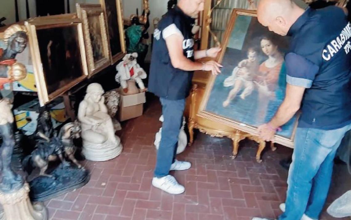 Traffico di oggetti d'arte: antiquario ciociaro finisce nella rete