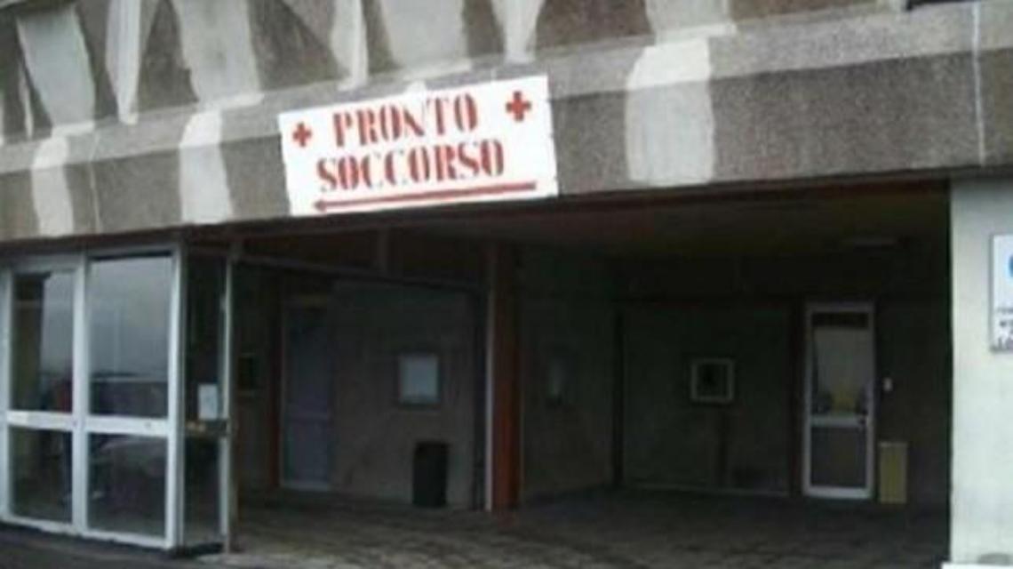 Sora, allarme sicurezza nel parcheggio del pronto soccorso: crepe nelle travi