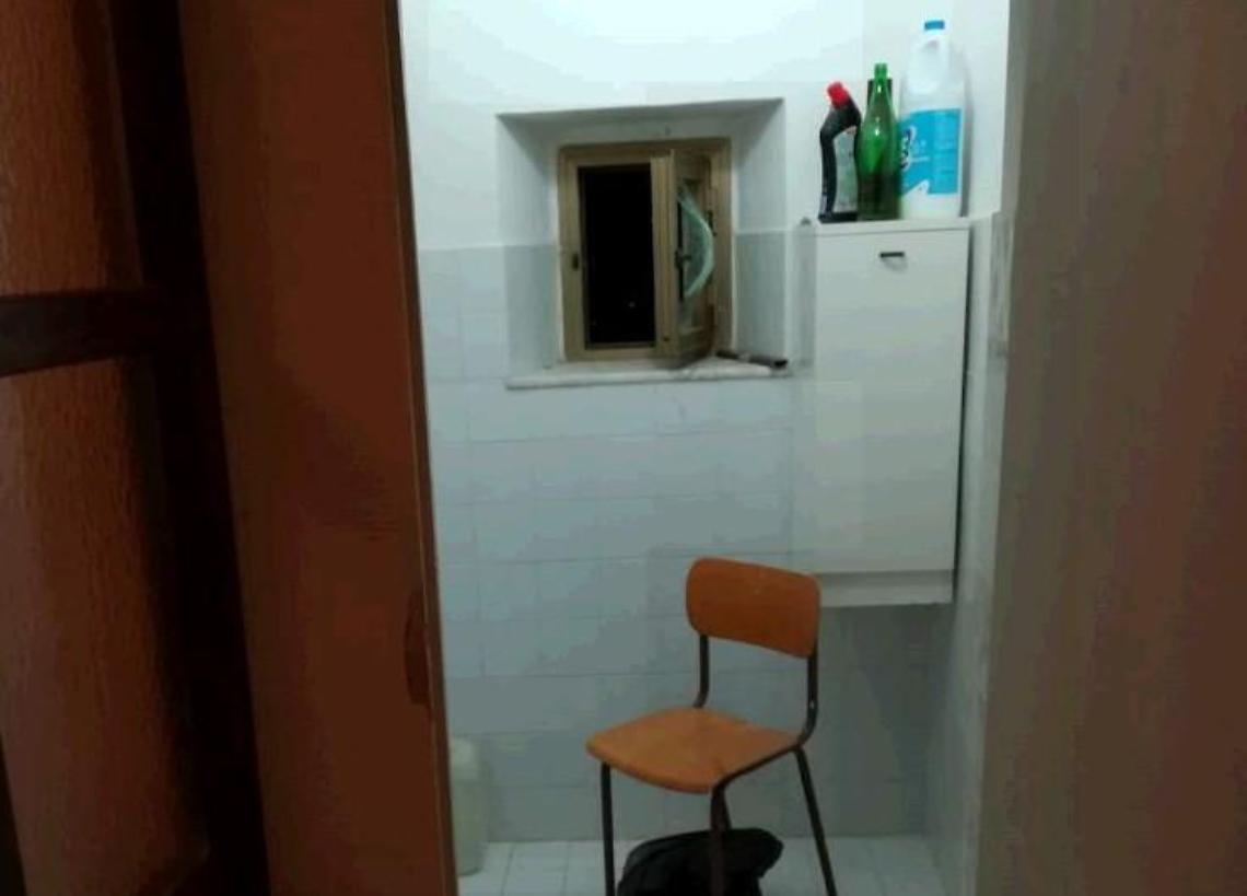 Ladri irrompono nel santuario: danni al luogo sacro, ma il bottino è magro