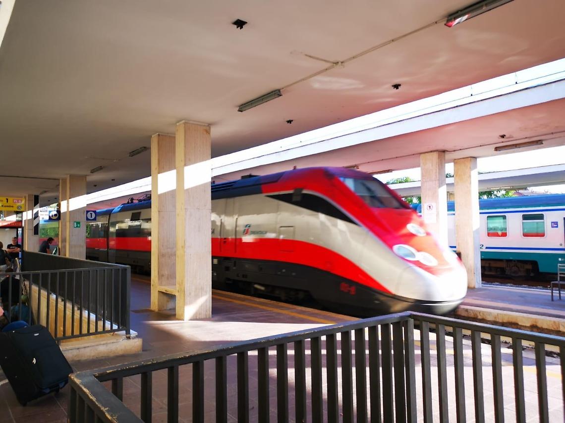 Un Freccia Rossa alla stazione di Frosinone: incredibile ma vero!