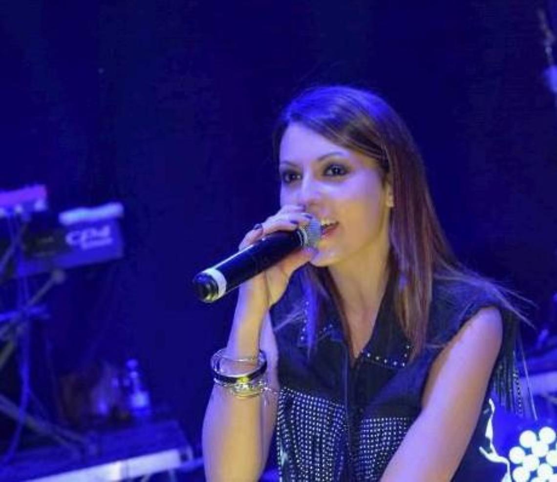 "Nati per lottare": l'anima rock della giovane Ilaria Cretaro