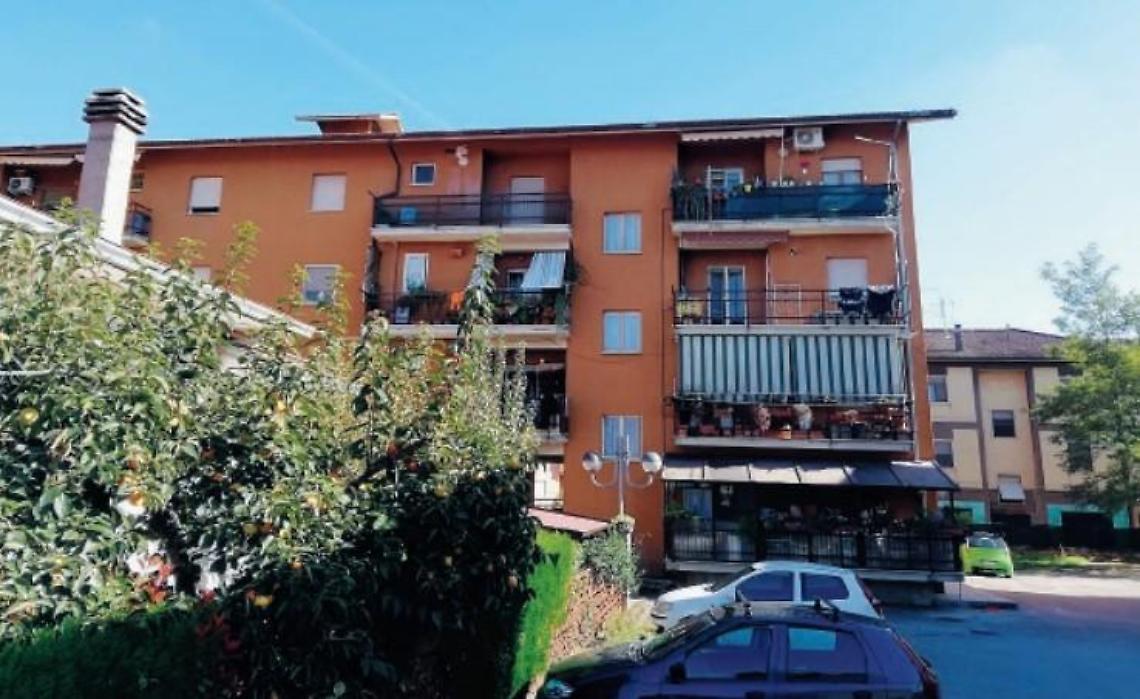 Famiglia costretta in alloggio di 55 metri quadri con un bimbo malato: la storia