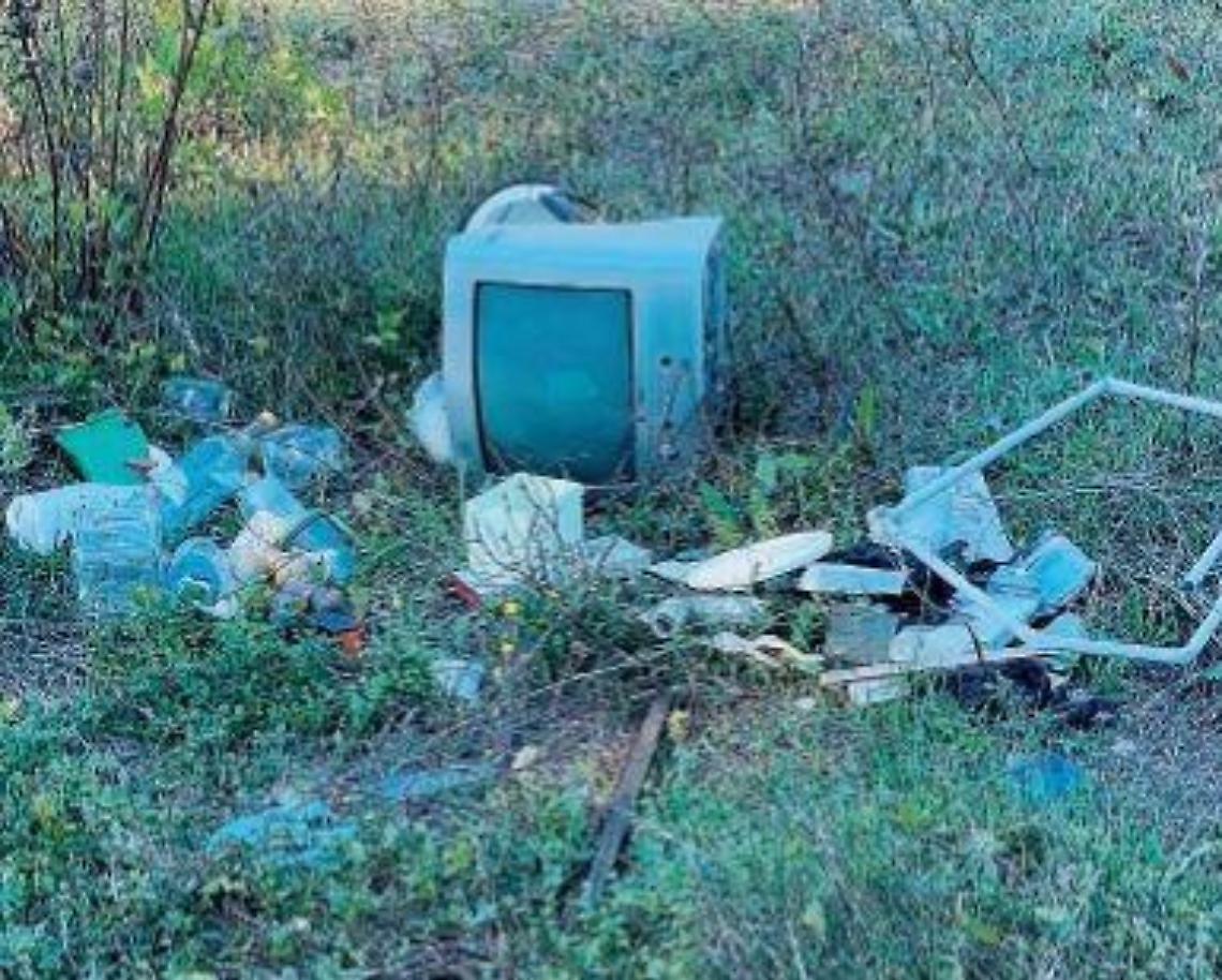 Abbandono selvaggio dei rifiuti: i cittadini sono esasperati