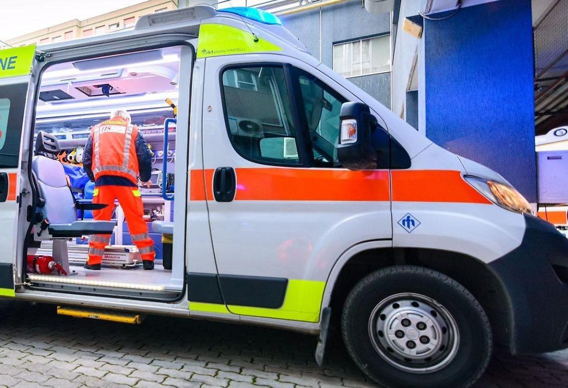 Barbiere trovato morto in casa: comunità in lutto. Attesa per i funerali