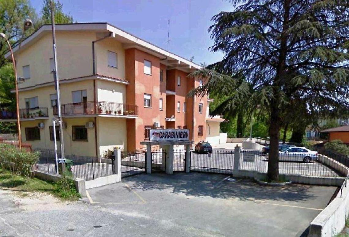 Lei, lui e l'altra. Il triangolo amoroso finisce molto male