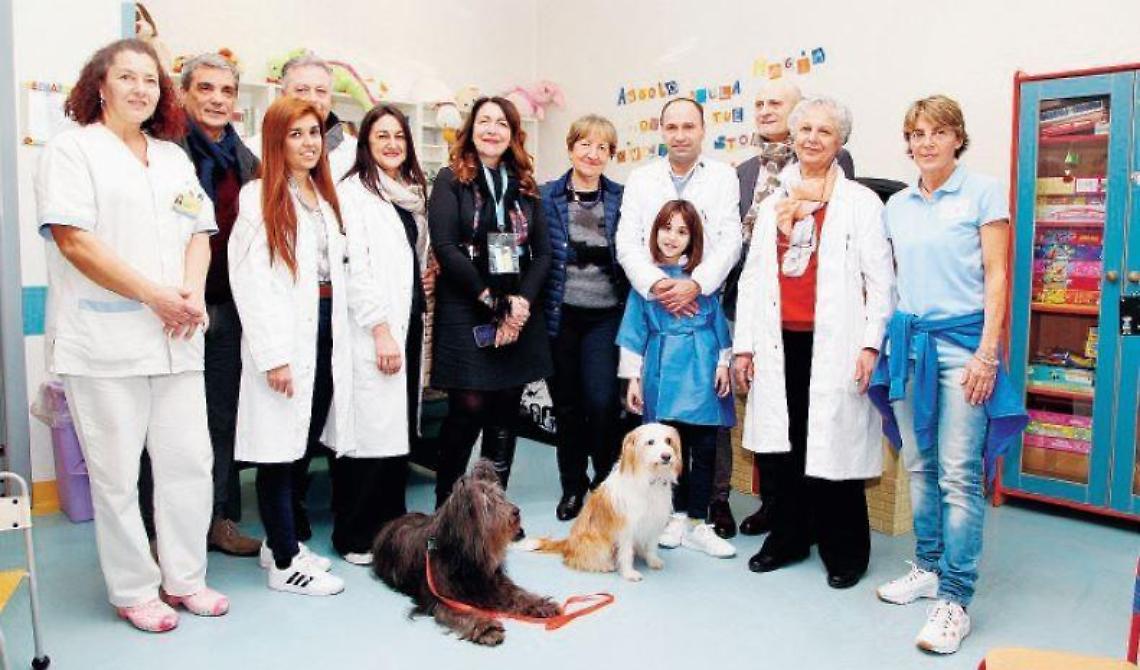 In corsia arrivano gli amici a quattro zampe: parte la pet therapy