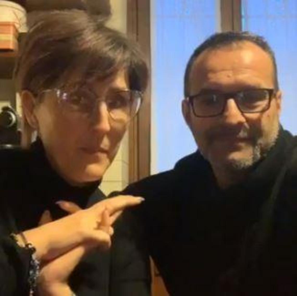 Video - L'odio social ai tempi del Coronavirus: sfogo di una coppia messa alla gogna