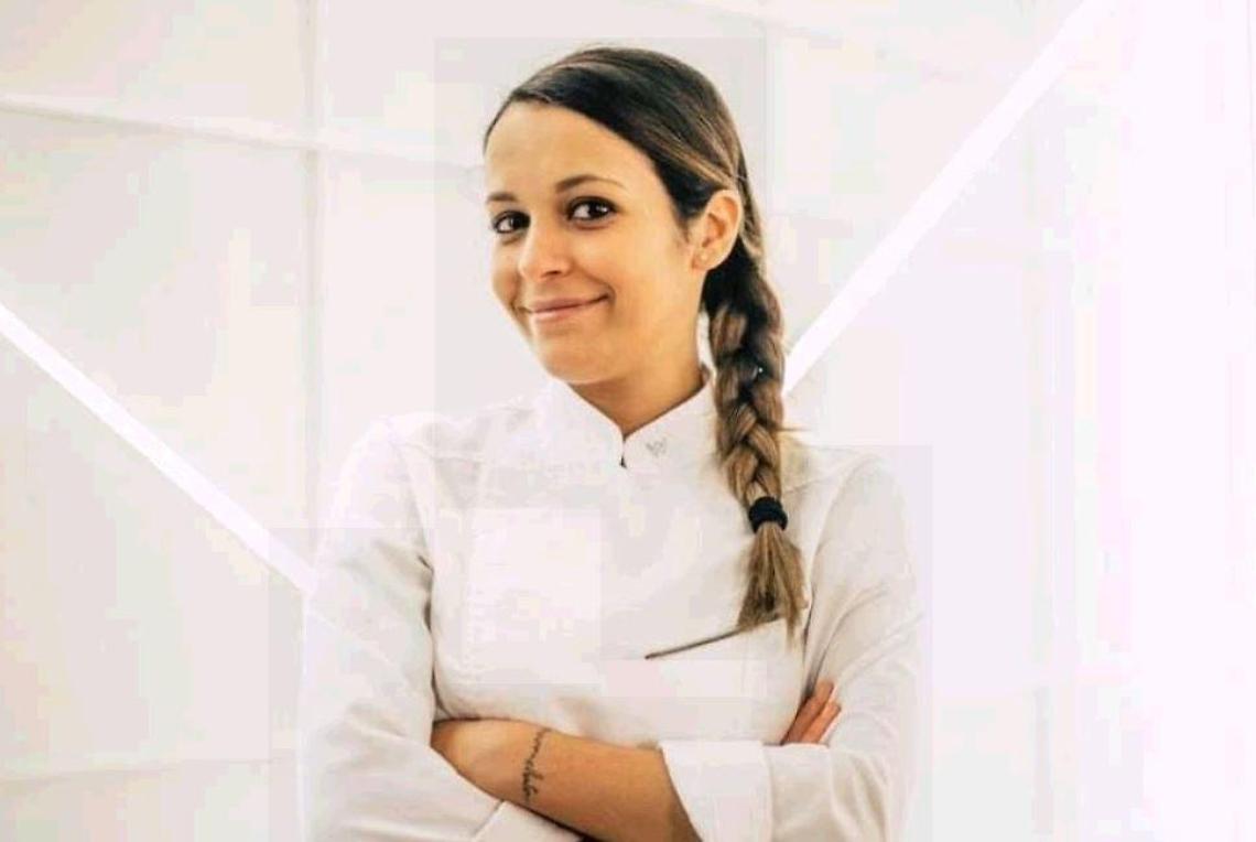 Carlotta, giovane chef stellare, dalla Spagna: