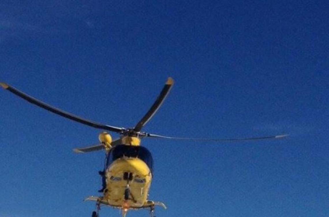 Incidente domestico, 28enne resta gravemente ferito ad una gamba: elitrasportato