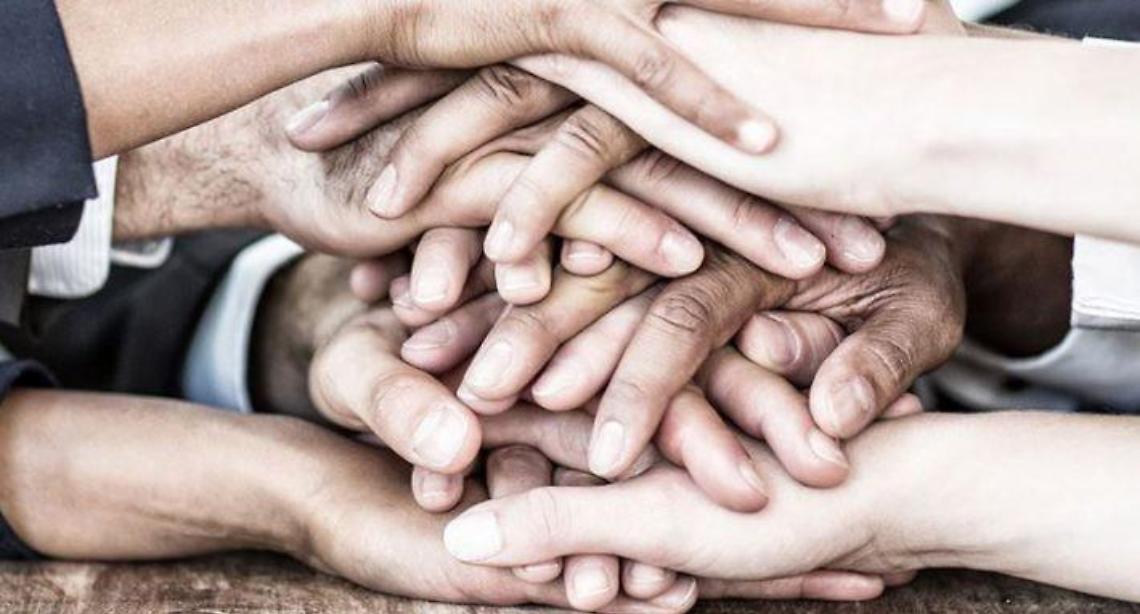 I tanti giovani protagonisti della lotta al Covid-19: storie "invisibili" di eroi