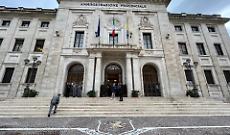 La &ldquo;guerra&rdquo; dei partiti. Ultima chiamata per il Pd